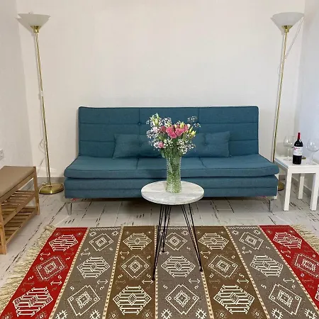 Merkezde Denize 50 Adım A